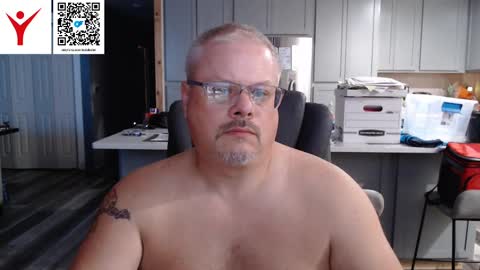 Snapshot of toddbator chatting on September 22, 12:23 am Todd Bator online show from September 22, 12:23 am