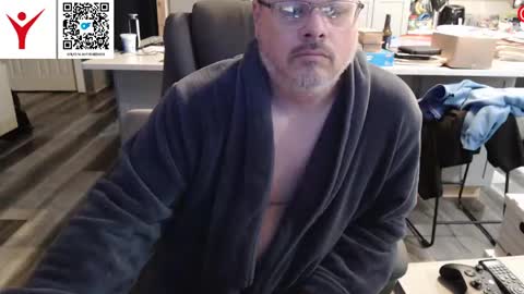 Snapshot of toddbator chatting on April 12, 12:54 pm Todd Bator online show from April 12, 12:54 pm