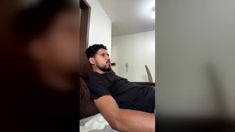 tody652 online show from April 23, 1:46 pm