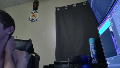 Snapshot of tokensarefun12801 chatting on May 25, 10:43 am tokensarefun12801 online show from May 25, 10:43 am