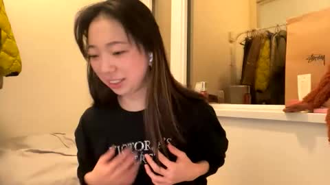 Snapshot of tokyobeauty chatting on April 28, 6:29 am tokyobeauty online show from April 28, 6:29 am