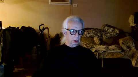 tom112292014 online show from April 9, 2:22 am