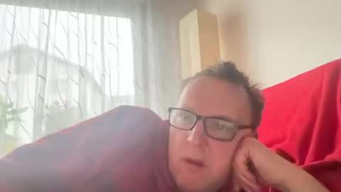 Tom online show from February 15, 8:11 am