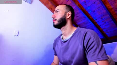   online show from April 6, 12:50 pm