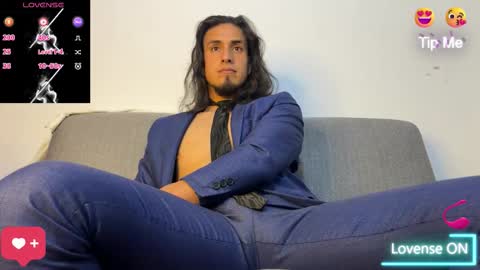 TOM online show from November 28, 1:30 am