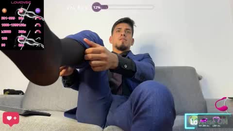 TOM online show from March 22, 10:40 am