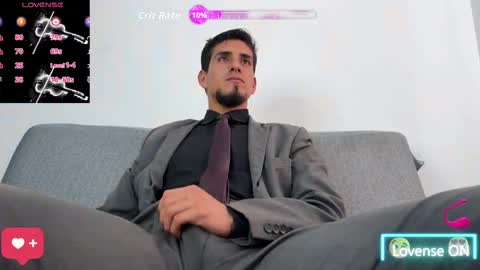 Snapshot of tom_blunt96 chatting on April 29, 6:14 pm TOM online show from April 29, 6:14 pm