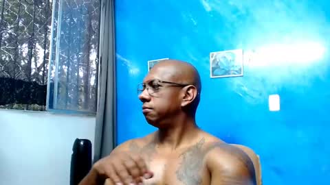Snapshot of tom_miller chatting on May 6, 8:47 pm Tom Miller online show from May 6, 8:47 pm
