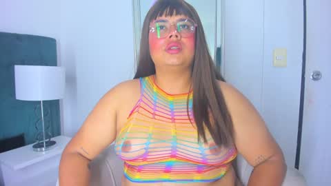 Snapshot of tom_silver_ chatting on January 17, 1:15 am Tom Silver online show from January 17, 1:15 am