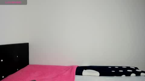 tom online show from March 6, 8:48 pm