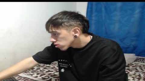 Snapshot of tomas_turbado_ chatting on August 1, 7:07 am tomas_turbado_ online show from August 1, 7:07 am