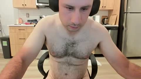 Snapshot of tomashe007 chatting on June 11, 2:53 am Figaroo online show from June 11, 2:53 am