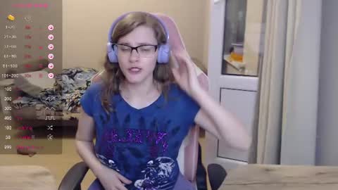 Snapshot of tomato_tease chatting on July 9, 9:52 pm tomato_tease online show from July 9, 9:52 pm