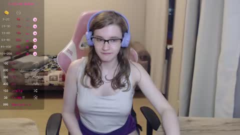 Snapshot of tomato_tease chatting on July 14, 10:26 pm tomato_tease online show from July 14, 10:26 pm