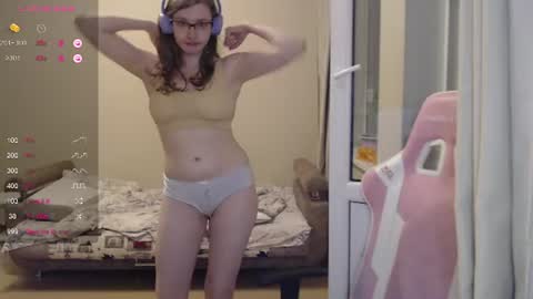 Snapshot of tomato_tease chatting on August 1, 9:25 pm tomato_tease online show from August 1, 9:25 pm