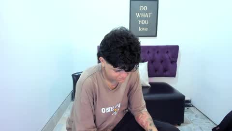 Snapshot of tomboy_natali chatting on May 6, 7:08 pm IAN SAYD online show from May 6, 7:08 pm