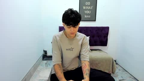 Snapshot of tomboy_natali chatting on May 22, 10:37 pm IAN SAYD online show from May 22, 10:37 pm