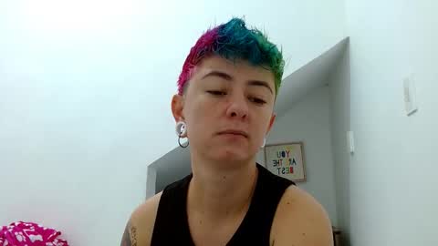 Blue online show from November 5, 3:01 pm