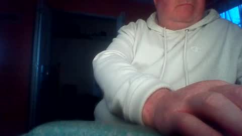 Snapshot of tomcat4848 chatting on June 30, 12:55 am tomcat4848 online show from June 30, 12:55 am