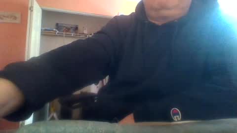 Snapshot of tomcat4848 chatting on August 1, 7:46 pm tomcat4848 online show from August 1, 7:46 pm