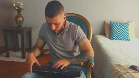 tomDavisXl online show from February 28, 3:24 pm