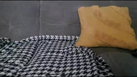 Snapshot of tomekjestmoc chatting on May 10, 8:14 pm Bima online show from May 10, 8:14 pm