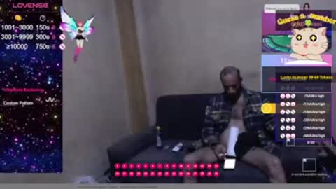 Snapshot of tomeliviathan chatting on November 16, 4:34 pm to me liviathan online show from November 16, 4:34 pm