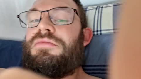 tomlaw1991 online show from June 26, 6:01 pm