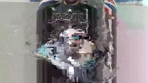 Snapshot of tommaso9046 chatting on November 9, 3:21 pm tommaso9046 online show from November 9, 3:21 pm