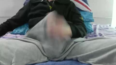 Snapshot of tommaso9046 chatting on December 20, 4:14 pm tommaso9046 online show from December 20, 4:14 pm