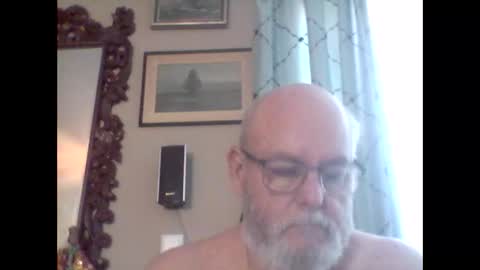 Tommie online show from December 6, 2:17 pm