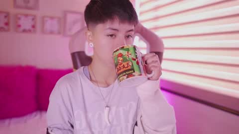 Blue  online show from February 20, 1:00 pm