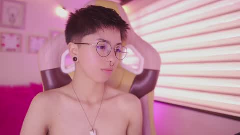 Blue  online show from April 10, 2:00 pm