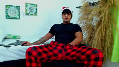 tommy online show from December 14, 2:17 am