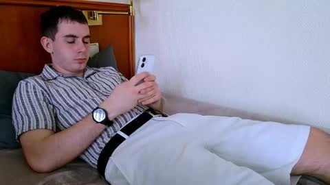 Thomas online show from April 16, 5:36 pm