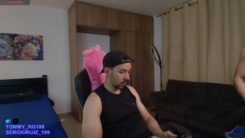 tommy_raym0ndg online show from April 21, 3:24 am