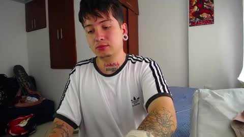 Snapshot of tommy_sins619 chatting on January 17, 5:30 pm Dirty Tommy online show from January 17, 5:30 pm