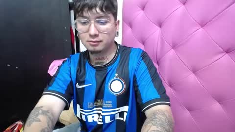 Snapshot of tommy_sins619 chatting on September 12, 4:12 am Dirty Tommy online show from September 12, 4:12 am