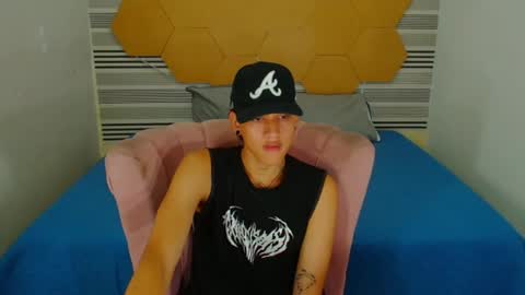 tommy_sweet1 online show from December 26, 12:05 pm