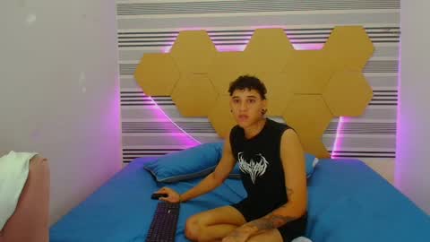 tommy_sweet1 online show from December 27, 11:28 am