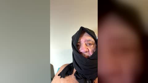 Snapshot of tommygun4969 chatting on February 21, 7:48 pm tommygun4969 online show from February 21, 7:48 pm