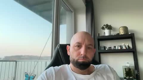 Thomas Fit online show from January 19, 6:50 am