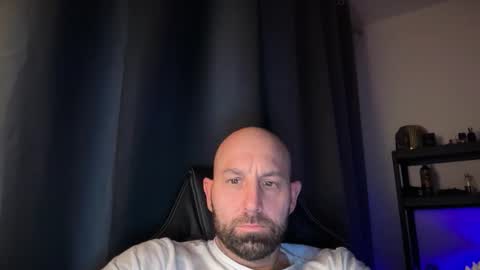 Thomas Fit online show from March 16, 8:46 pm