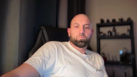 Thomas Fit online show from March 26, 9:09 pm