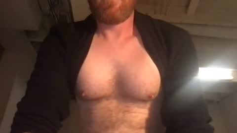 Snapshot of tomwalts281 chatting on August 7, 9:22 am tomwalts281 online show from August 7, 9:22 am