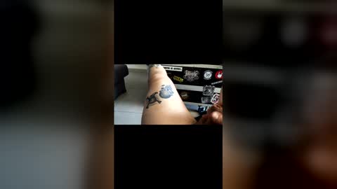 tomzb online show from April 22, 7:44 am