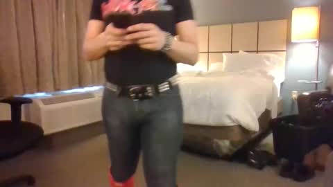 Toni Storm online show from April 15, 6:04 pm