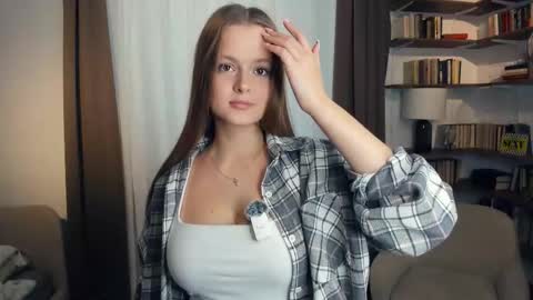 Alice online show from October 24, 8:44 am