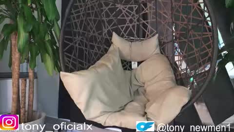 Snapshot of tony_newmen chatting on January 15, 4:11 pm tony online show from January 15, 4:11 pm