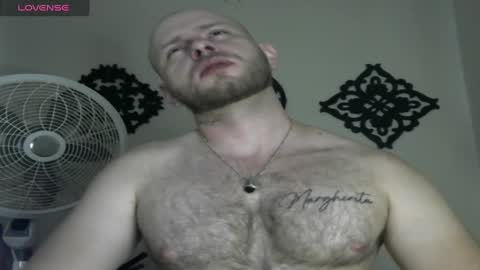 Snapshot of tony_white_7 chatting on February 11, 12:49 am TONY online show from February 11, 12:49 am